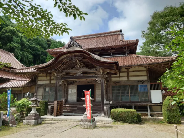 Mineji Temple