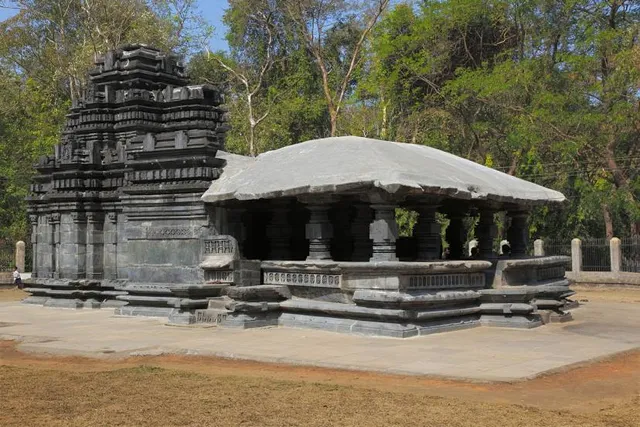 Kadamba Shri Mahadeva Temple (Tambdisurla)