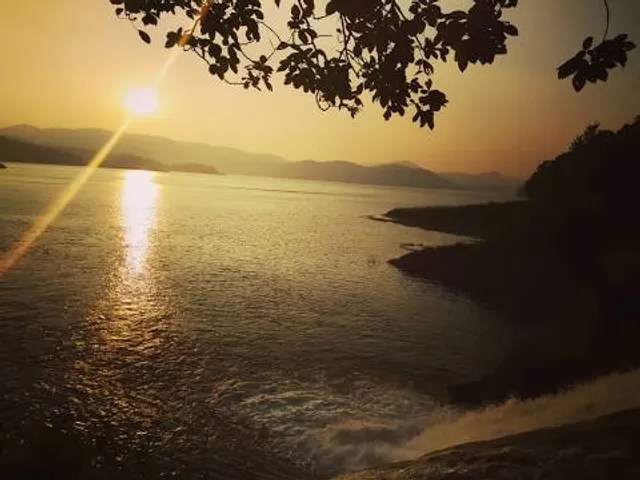 Anchuruli Water Falls