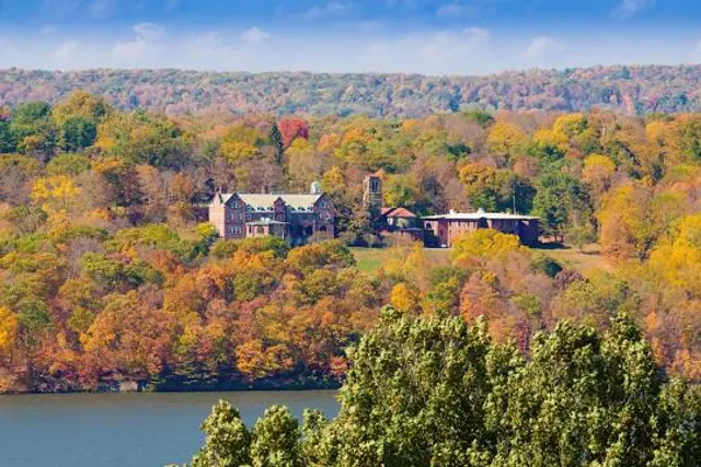 Holy Cross Monastery