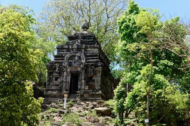 Phnom Da Temple