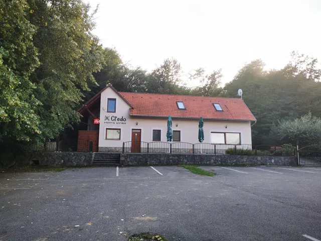 Apartment Credo and Bistro