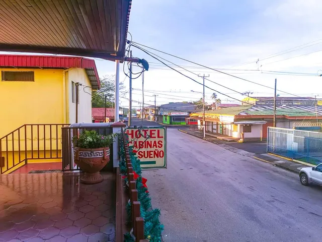 Hotel y cabinas el sueño