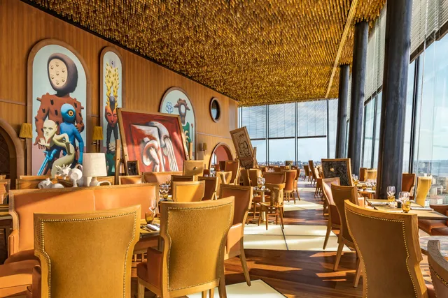 TOO Restaurant