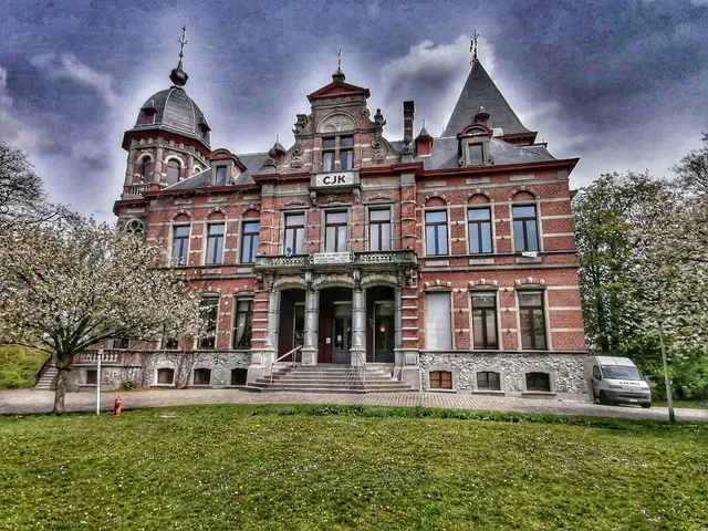 Castle Claeys-Bouüaert