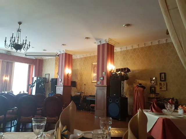 Restaurant "Zoyka Apartment"
