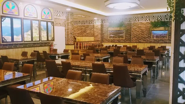 Jemenitisches Restaurant المطعم اليمني
