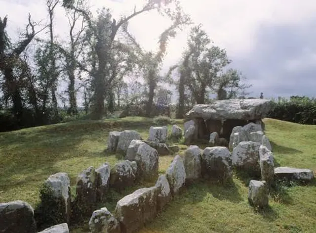 Faldouet Dolmen (La Pouquelaye de Faldouet)