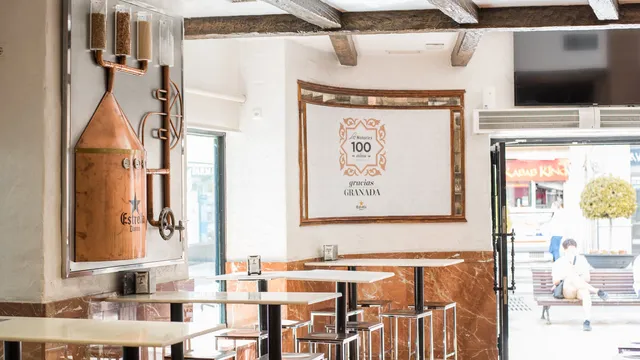 Restaurante Los Manueles - Reyes Católicos