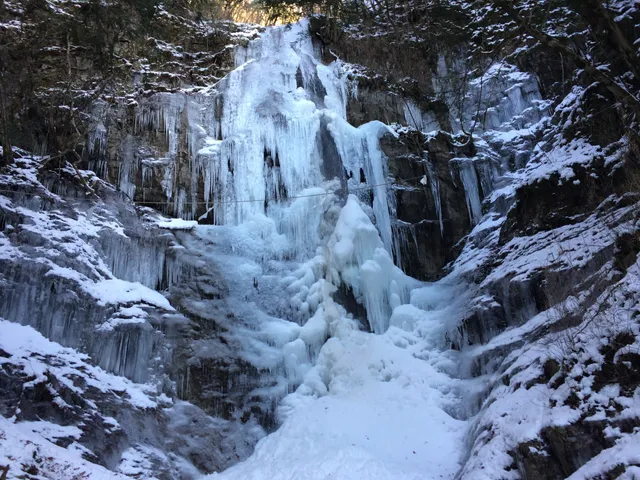 Sugatami Fudotaki Fall