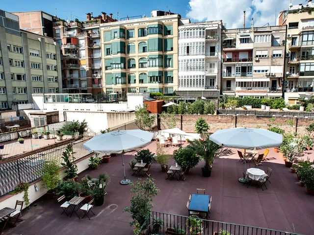 Mihlton Barcelona Boutique B&B