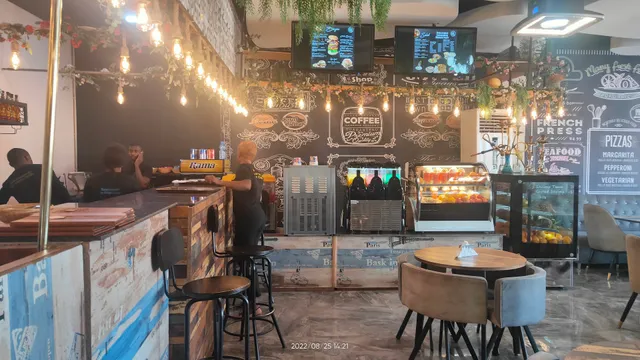 Restaurant le petit café