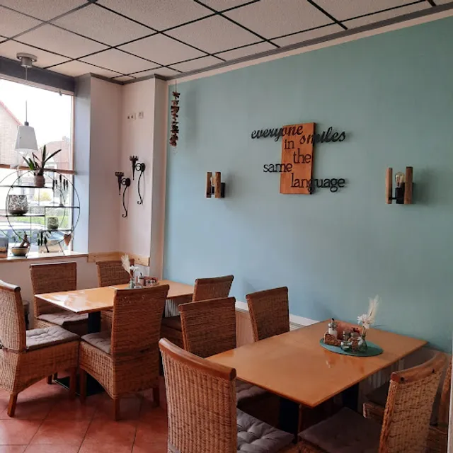 Café Bistro Piccolo