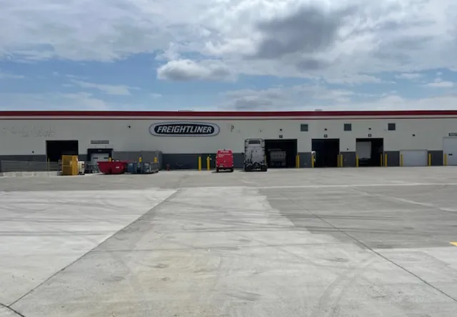 Stoops Freightliner-Western Star