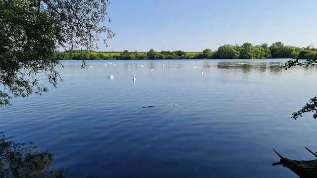 Kinewell Lake