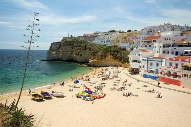 Praia de Carvoeiro