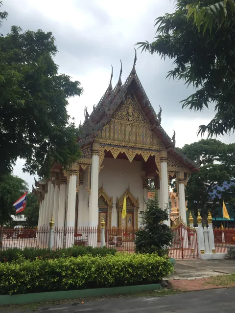 Wat Nong Chok