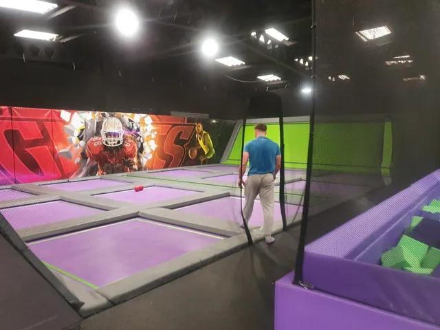 Jump Giants Newcastle (Trampoline Park & Softplay)