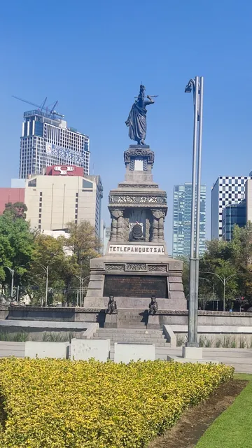 Monument to Cuauhtémoc