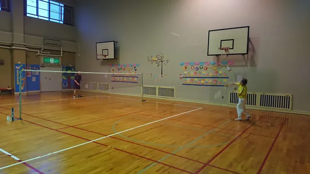 西区子ども・子育てプラザ