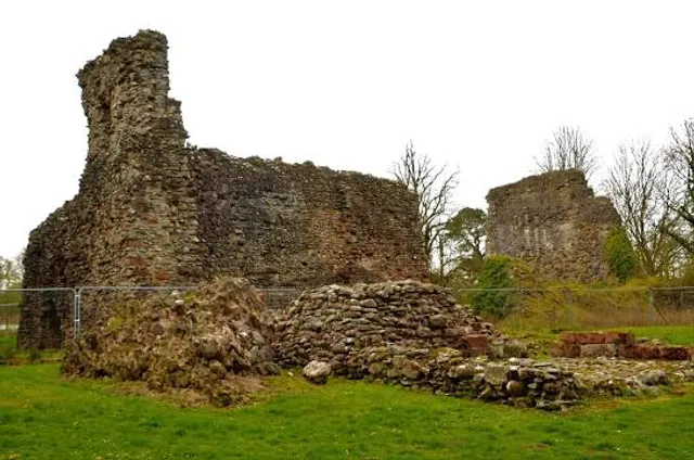 Lochmaben Castle