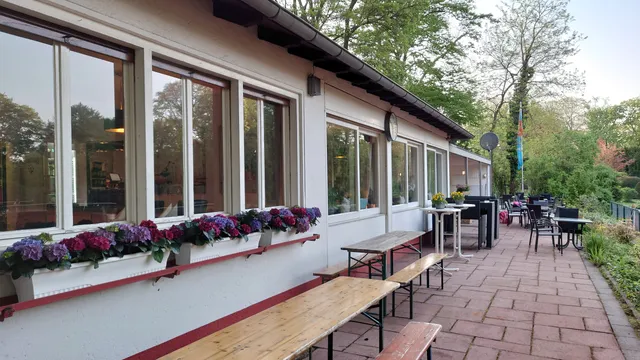 The Point im Stadtpark Uerdingen