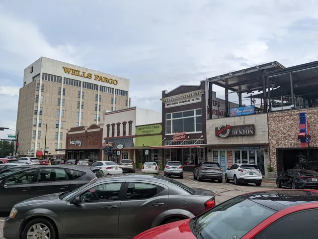 Denton Courthouse Square Dining & Shopping District