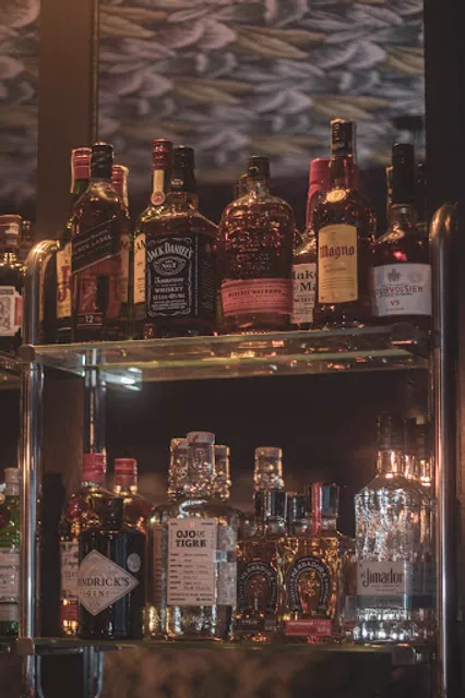 Pinguin Cocktail Bar