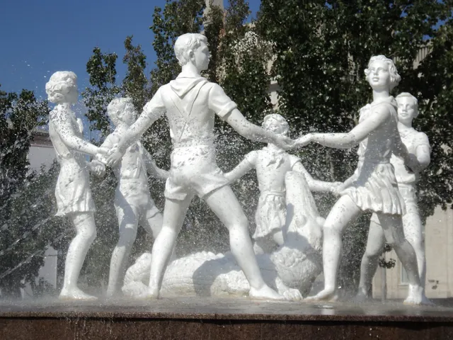 Fountain "Runaround Kids'