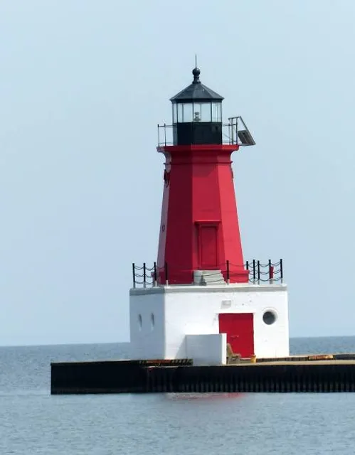 Menominee North Pier Lighthouse