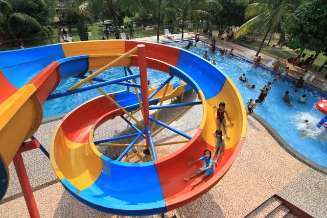 Taman Wisata Pasir Putih