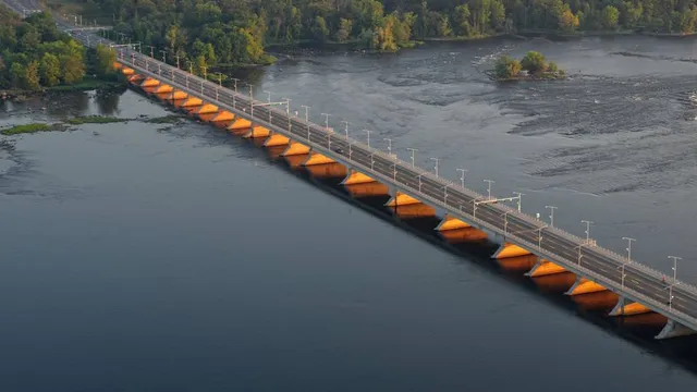 Champlain Bridge