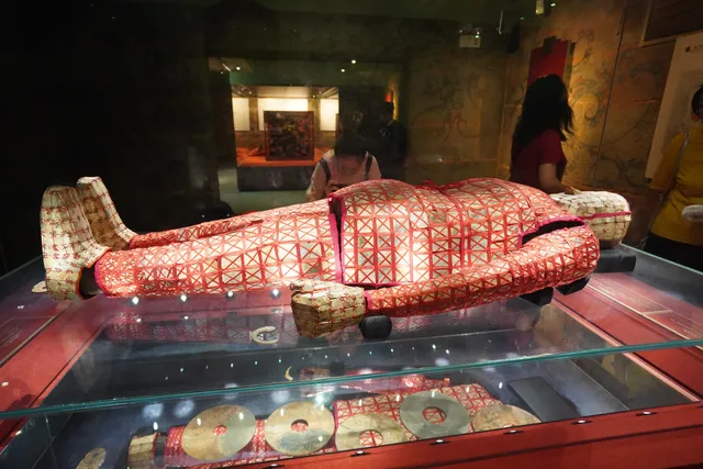 Nanyue King Wen's Mausoleum