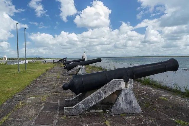 Fortaleza de Nossa Senhora dos Prazeres de Paranaguá