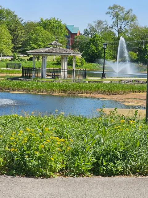 PrairieWalk Pond