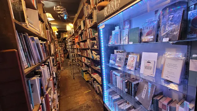 Mutiny Information Cafe