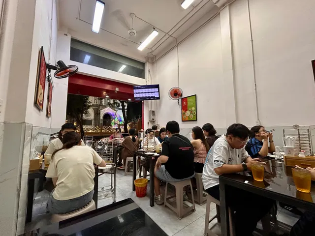 Bánh Ướt Ban Mê Giang Vương - Tôn Thất Tùng