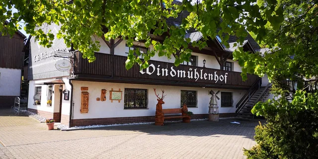 Pension Windmühlenhof mit Hofcafé