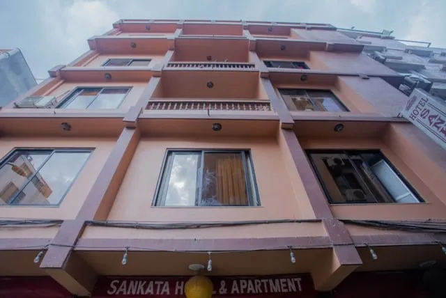 OYO 155 Sankata Hotel & Apartment