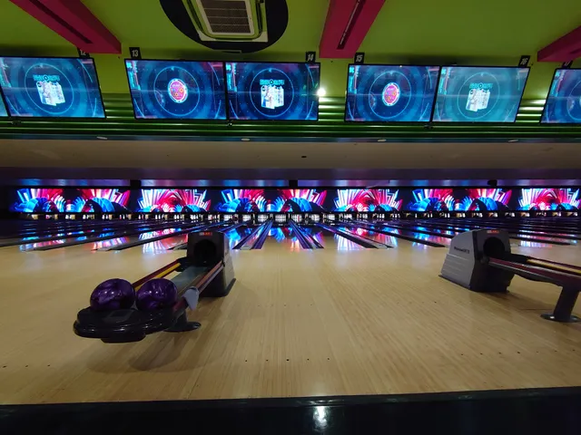 Round one Yokohama Tsunashima shop