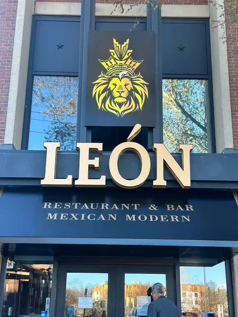 Leon Restaurant & Bar