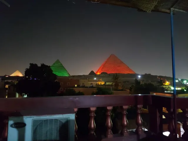 Cozy Studio Pyramids View