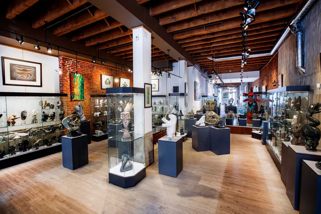 Images Boréales Inuit Art Gallery