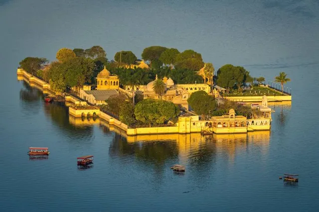 Lake Pichola