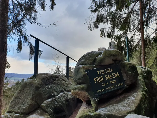 Hakenova vyhlídka