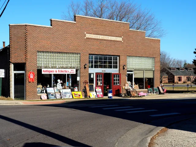 Antiques & Eclectics