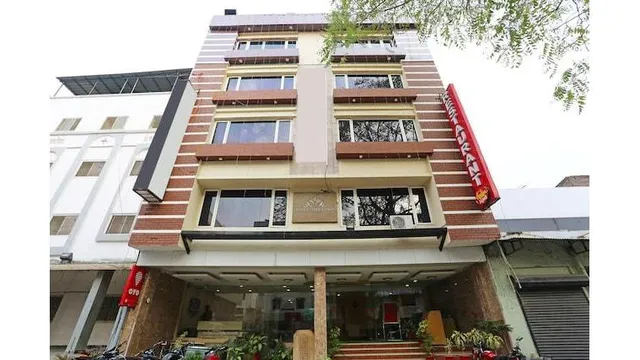 Super Hotel O The Oasis