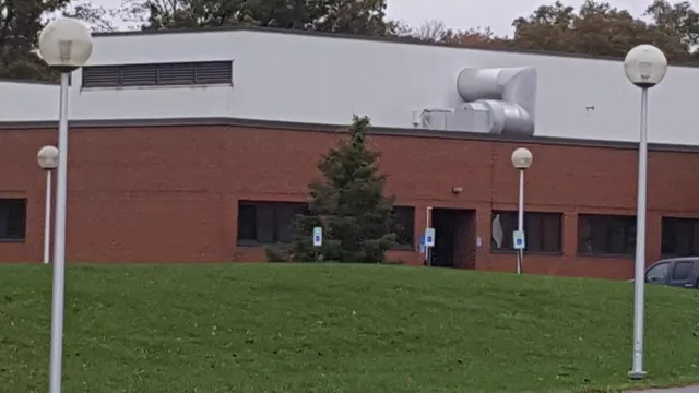 Middlesex College - Edison Hall