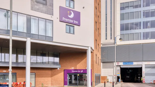 Premier Inn London Uxbridge Town Centre hotel