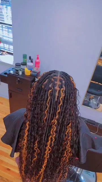 Amy Kina African Hair Braiding